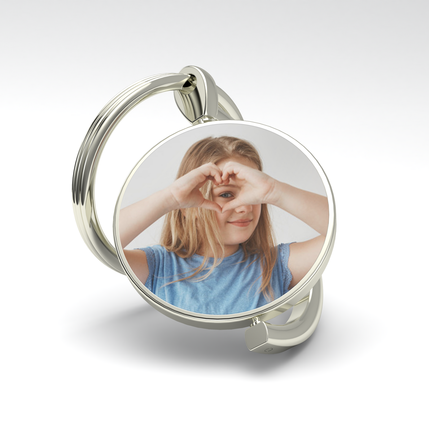 Dynamic silver round keyring with smooth spinning motion and custom engraving – A practical keepsake for everyday elegance